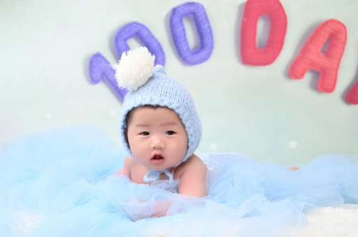 大理孕妇打喷嚏肚子疼